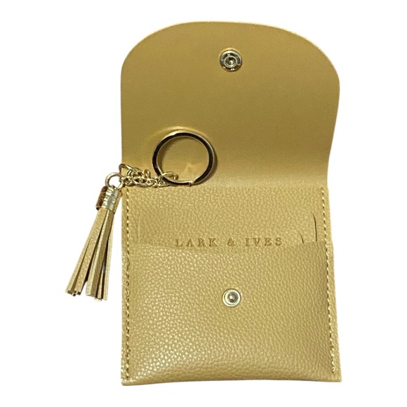 Lark & Ives card purse. - Picture 7 of 16
